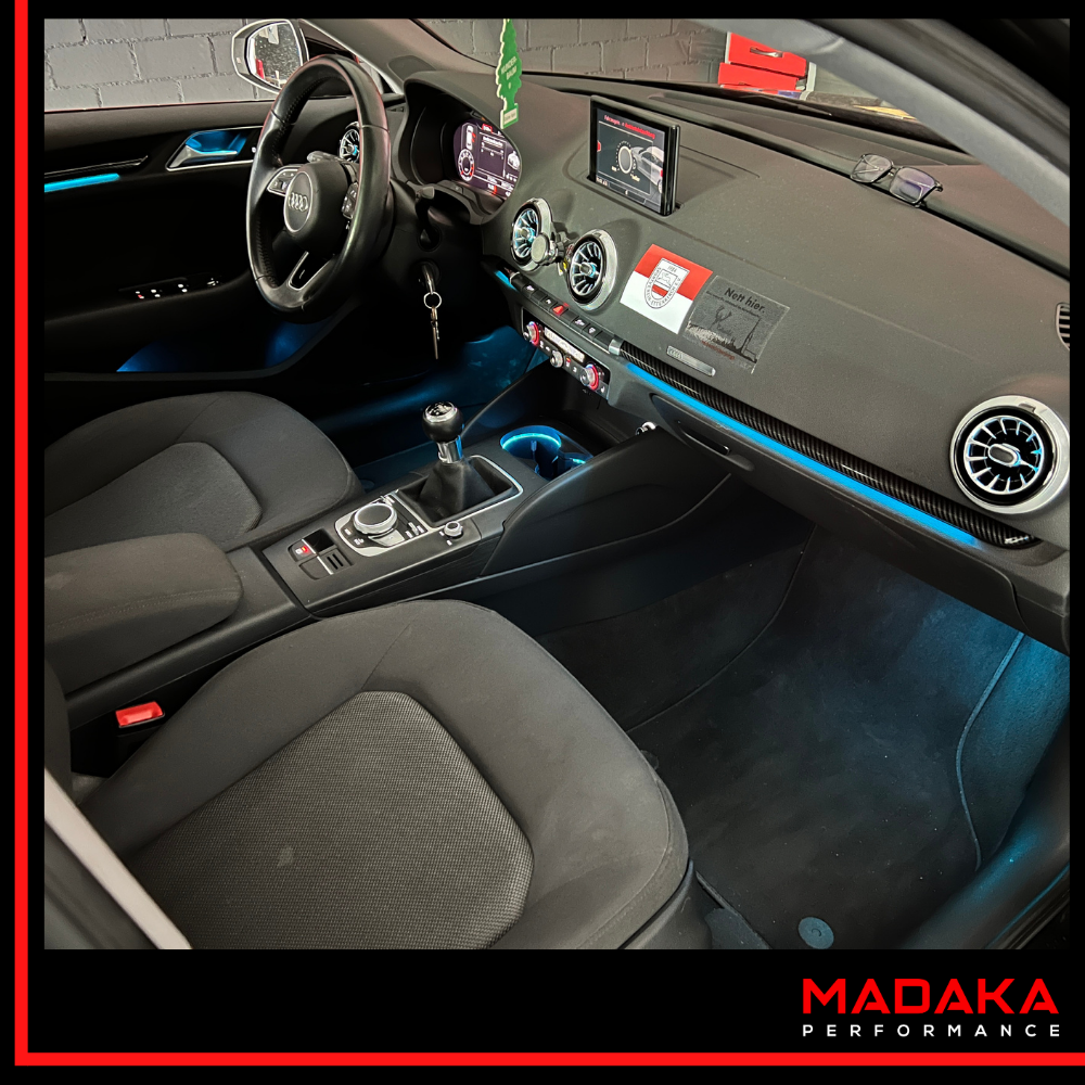 Nachgerüstete Ambientebeleuchtung für Audi A3 S3 RS3 8V - Bild 2