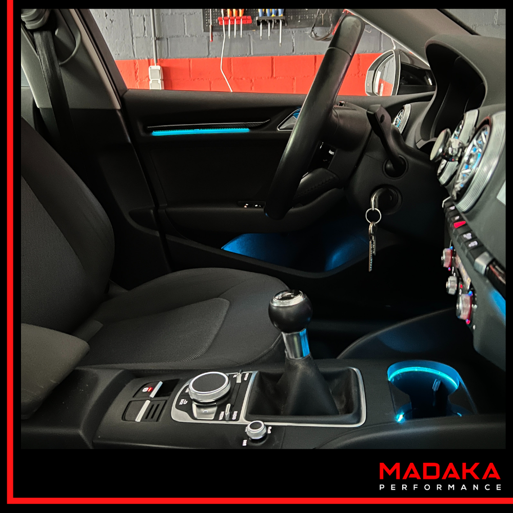 Nachgerüstete Ambientebeleuchtung für Audi A3 S3 RS3 8V - Bild 4