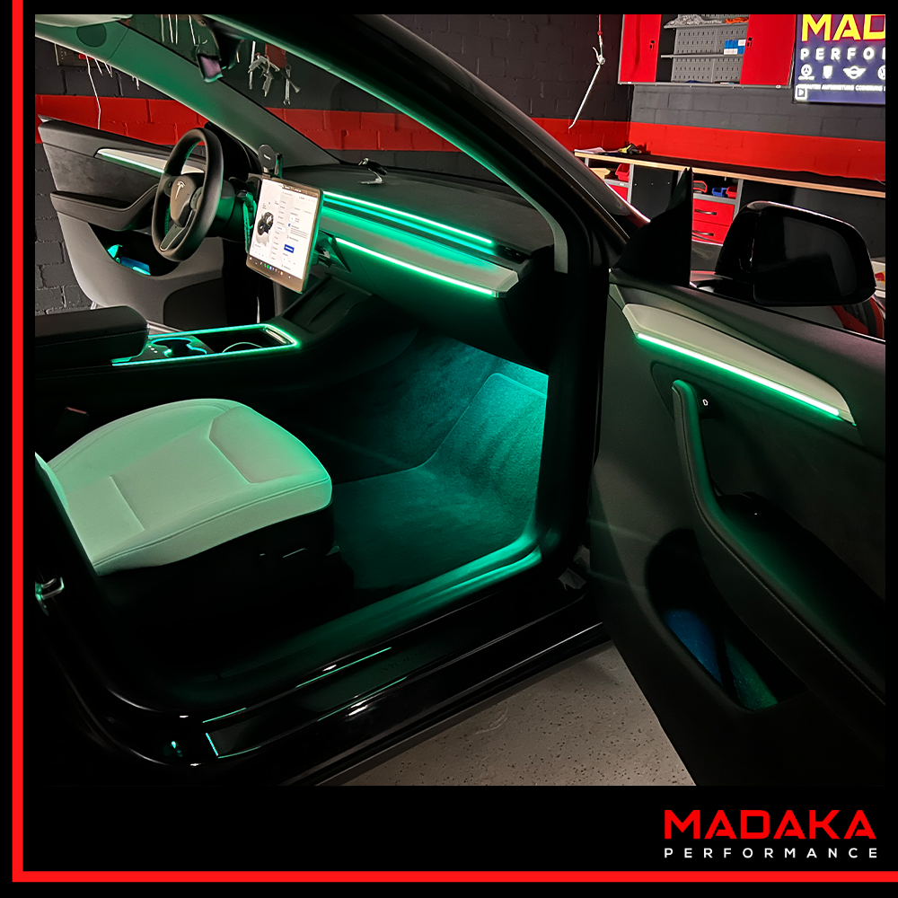Nachgerüstete Ambientebeleuchtung für Tesla Model 3 - Bild 7