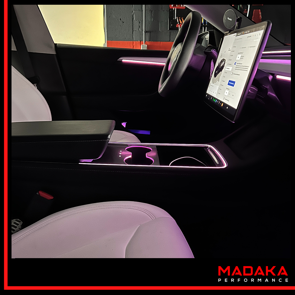 Nachgerüstete Ambientebeleuchtung für Tesla Model Y - Bild 8