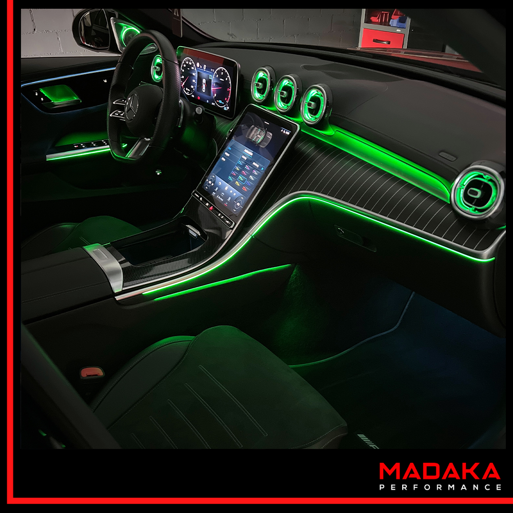 Nachgerüstete Ambientebeleuchtung für Mercedes C-Klasse W206 - Bild 4